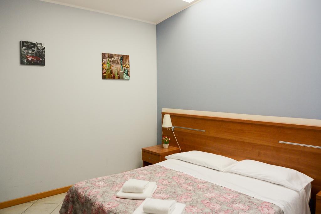 Albergo Meuble Abatjour Mantova Eksteriør bilde