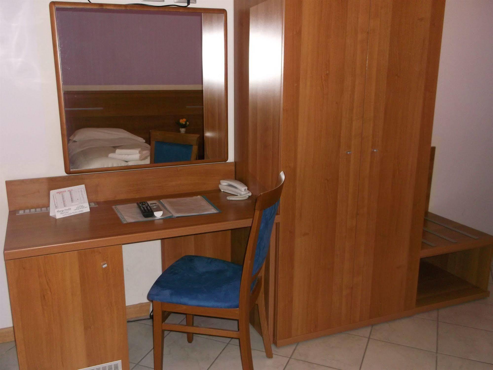Albergo Meuble Abatjour Mantova Eksteriør bilde